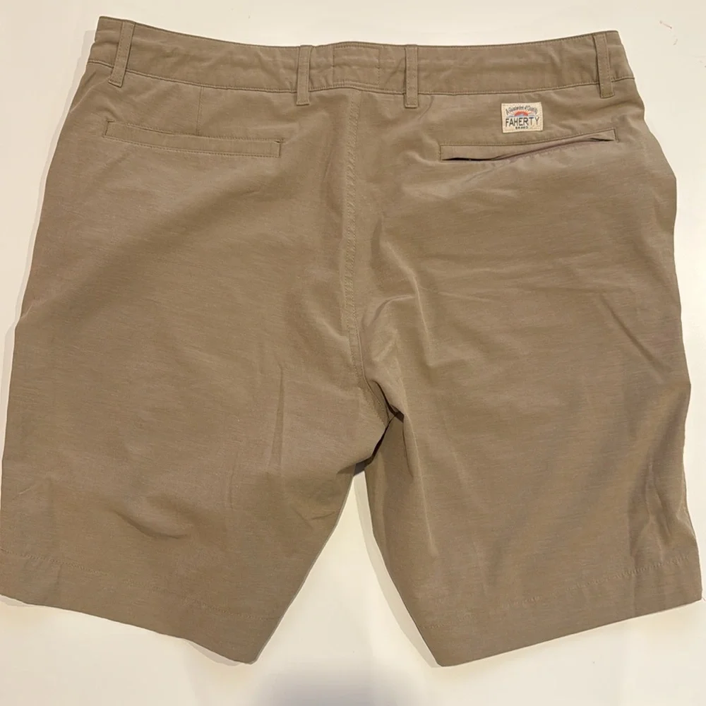 Men’s Faherty 9 in All-Day Shorts, 35
